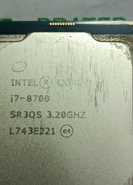 i7 8700 2