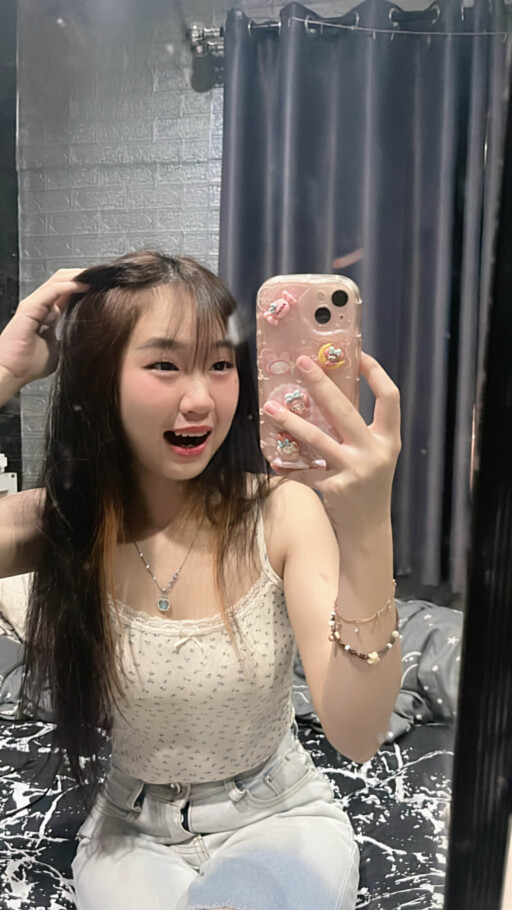 39A4BB2E 3D78 41F3 9B13 E55D51BFA9DF