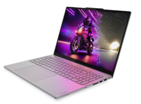 A computer with a motorcycle on the screen

AI-generated content may be incorrect.